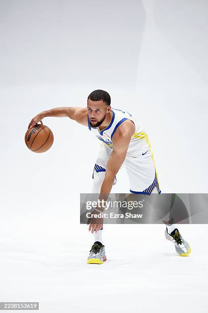 stephen-curry-leads-warriors-past-clippers-in-fourth-quarter-battle